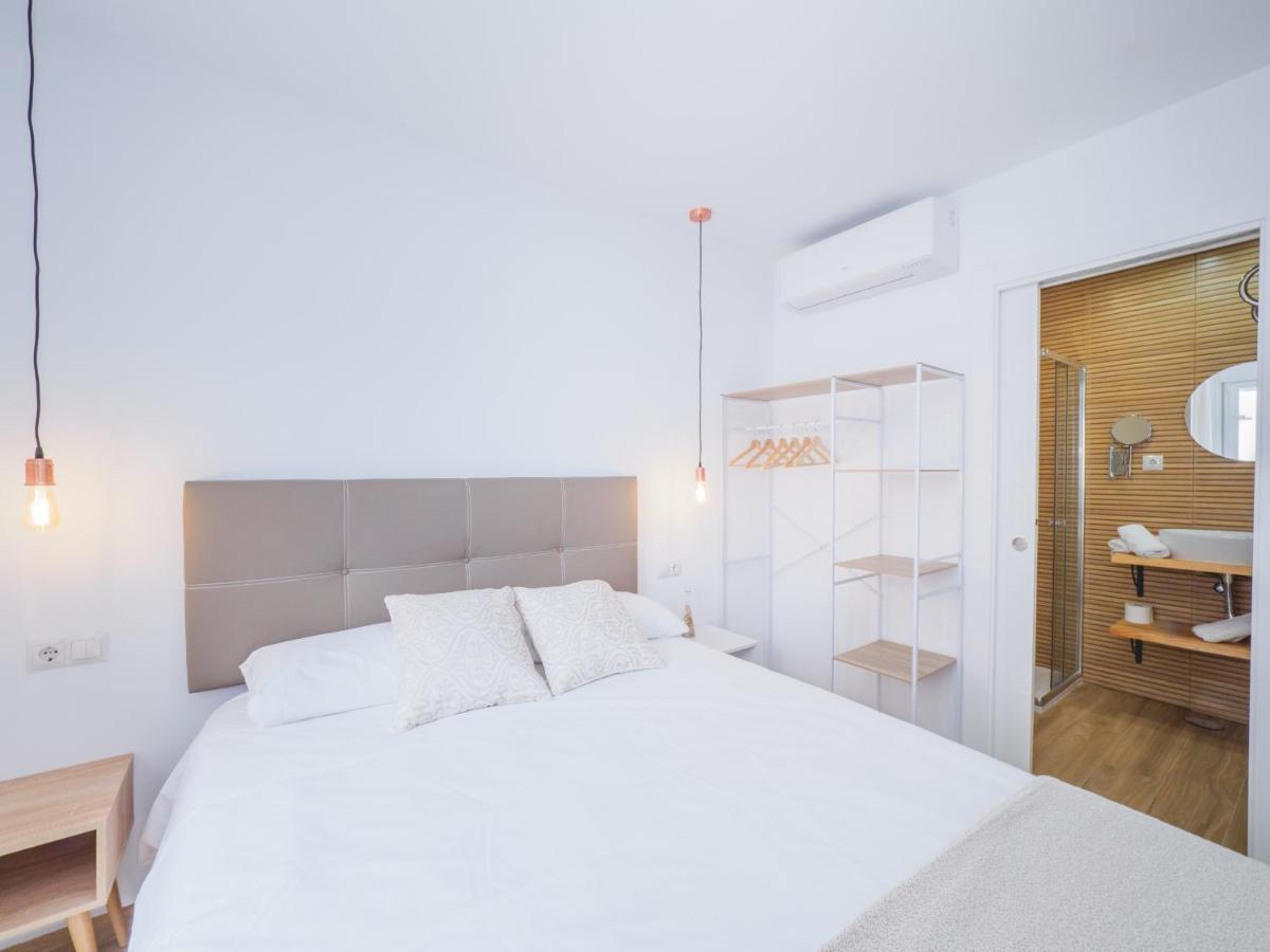 Cubo'S Hostal William'S Sunny 3 With Breakfast Torre de Benagalbon Luaran gambar
